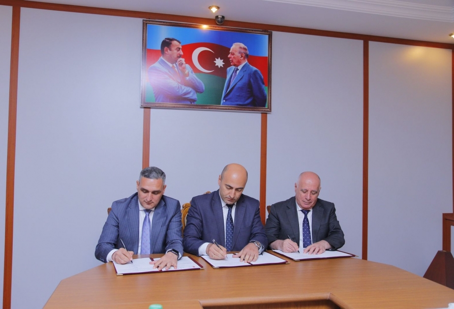 Azərbaycan Texnologiya Universiteti ilə bölgə universitetləri arasında üçtərəfli memorandum imzalanıb