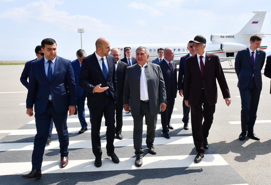 Le président de la République du Tatarstan est en visite en Azerbaïdjan