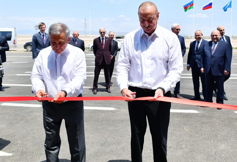 La SARL Leasing automobile Azerbaïdjan ouvre ses portes dans le Parc industriel de la Zone économique de la Vallée d’Araz  Le président azerbaïdjanais Ilham Aliyev et le dirigeant du Tatarstan Rustam Minnikhanov assistent à la cérémonie  MIS A JOUR VIDEO