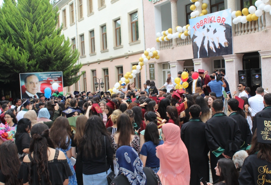 BDU-nun Qazax filialında “Məzun günü”