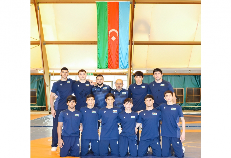阿塞拜疆摔跤运动员在欧洲U-17锦标赛上获得4金3铜
