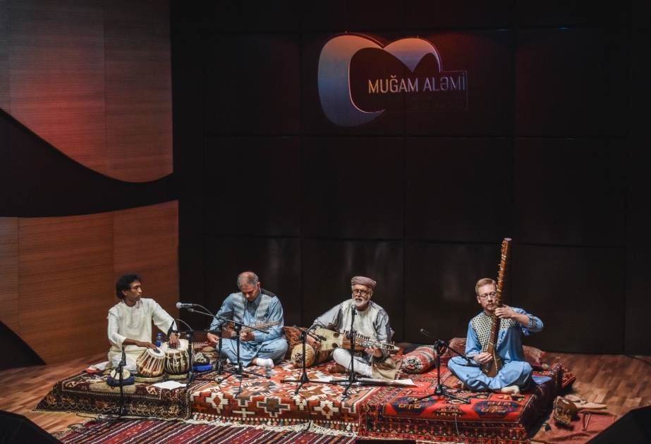 Dünyaşöhrətli ifaçı Daud Xan Sadozai Bakıda konsert proqramı ilə çıxış edib