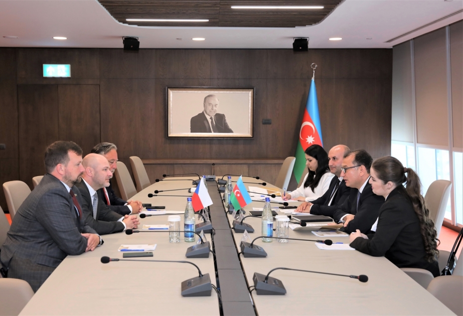 Çexiya şirkətləri Qarabağa investisiya yatırmağa dəvət edilib