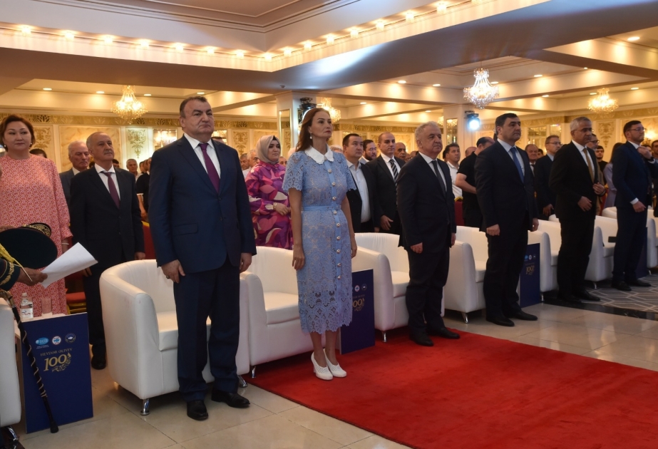 Almatıda Heydər Əliyevin 100 illiyi münasibətilə beynəlxalq forum təşkil edilib