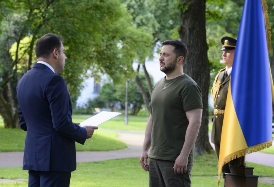 Volodímir Zelenski agradeció la ayuda humanitaria de Azerbaiyán