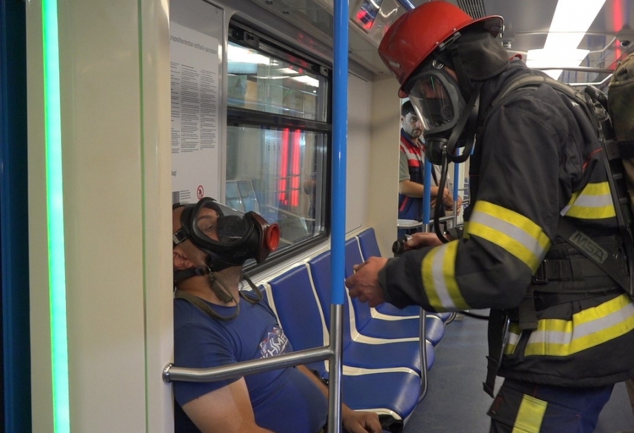 Metroda baş verə biləcək fövqəladə hadisələr zamanı birgə fəaliyyət necə təşkil olunmalı? -  Təlim