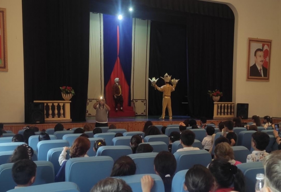 “Gözəl və Bədheybət” tamaşası maraqla qarşılanıb