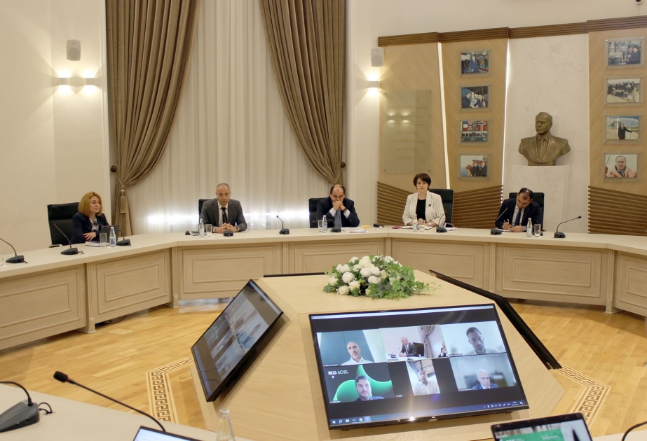 Energetika Nazirliyində “Elektromobillik üzrə Milli Plan”ın hazırlanması müzakirə edilib