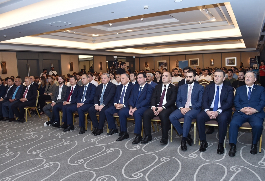 “İT – Akademiya”da növbəti “Məzun günü”