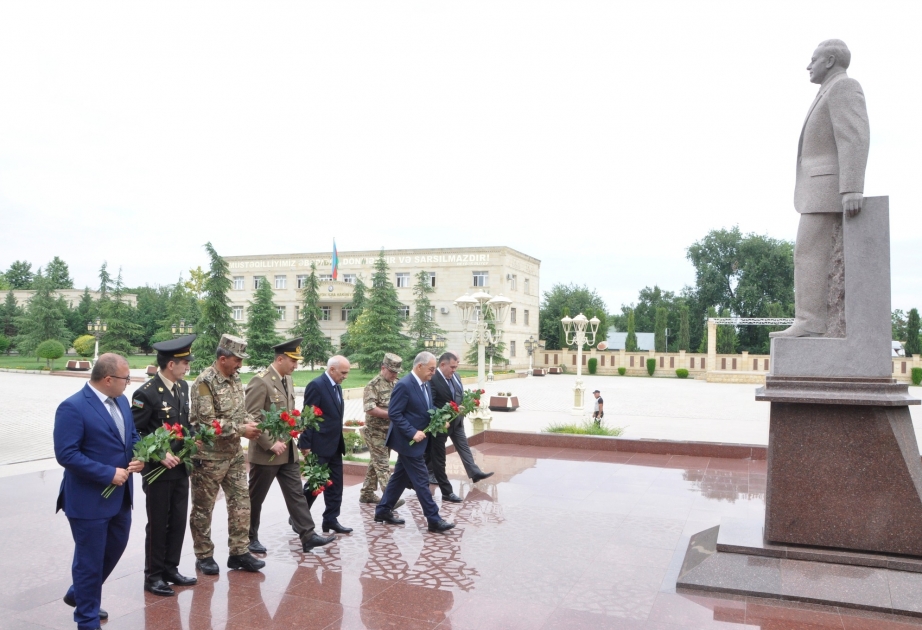 Ağdamda konfrans: Heydər Əliyev və Azərbaycanda ordu quruculuğu