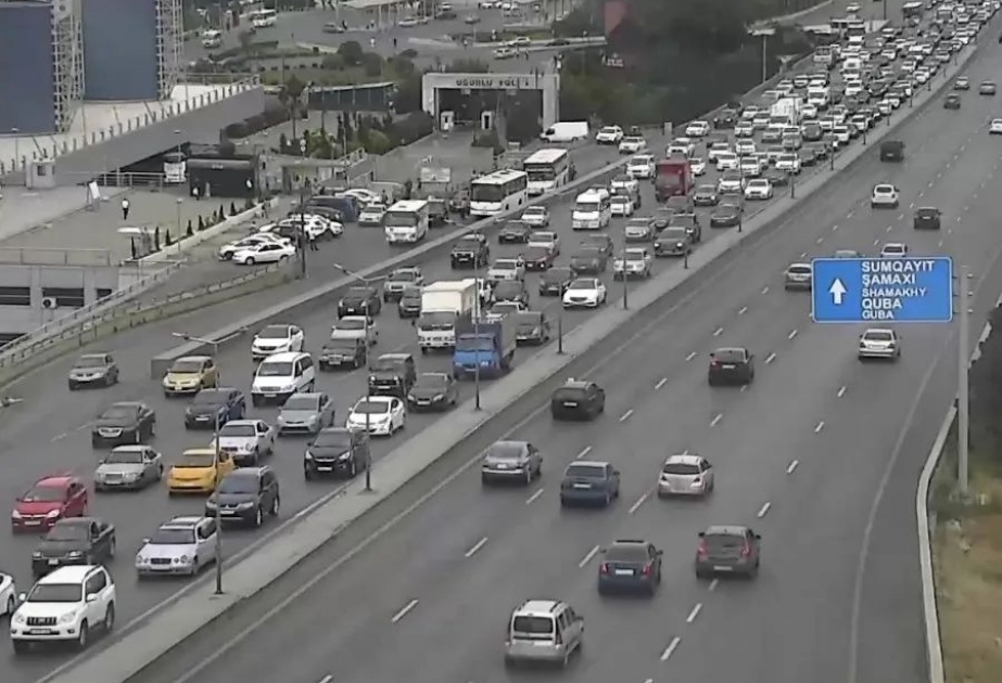 Bakıda hazırda sıxlıq müşahidə edilən yollar