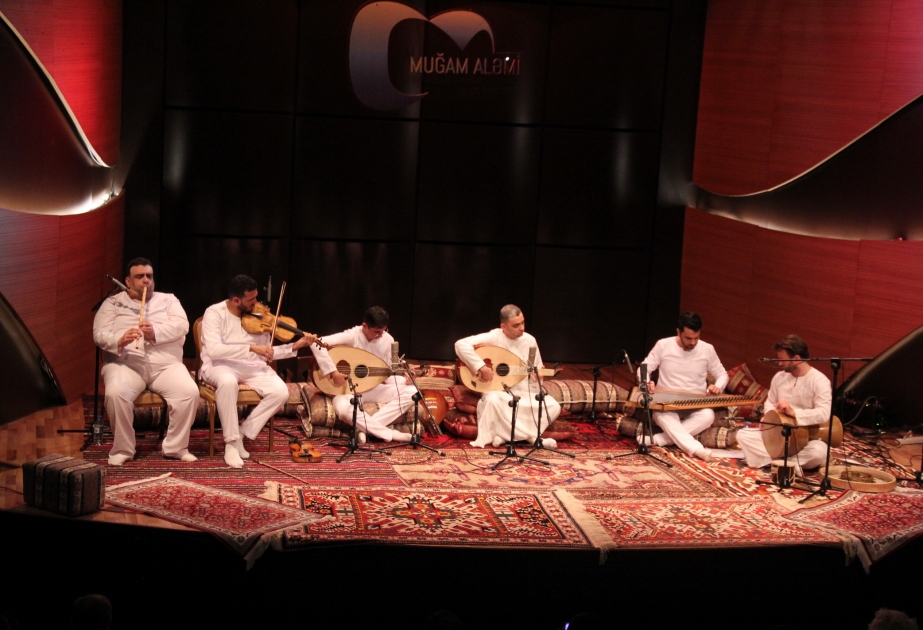 Məşhur ifaçı Mustafa Said musiqi ansamblı ilə Bakıda konsert verib