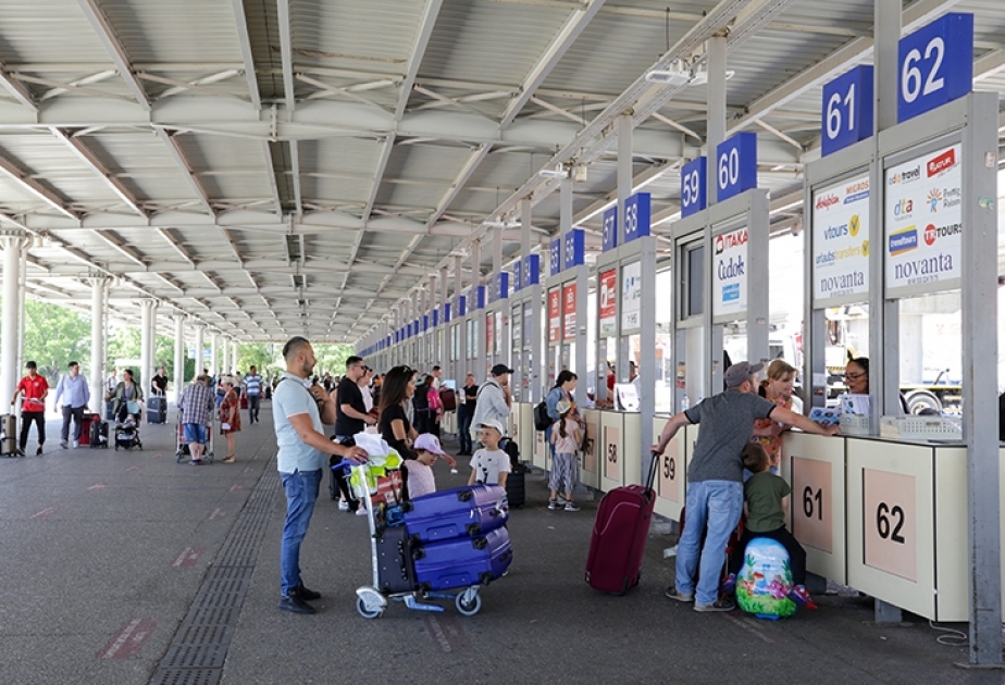 Antalyaya bu ilin birinci yarısında 4 milyondan çox turist səfər edib
