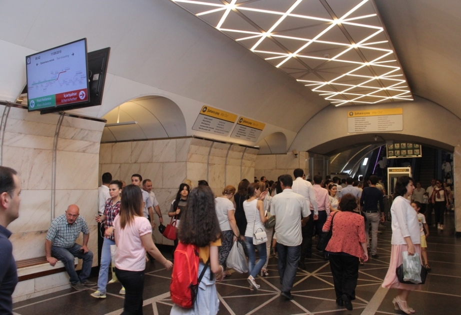 İş və qeyri-iş günlərində metropolitendə qatarların hərəkət rejimi açıqlanıb