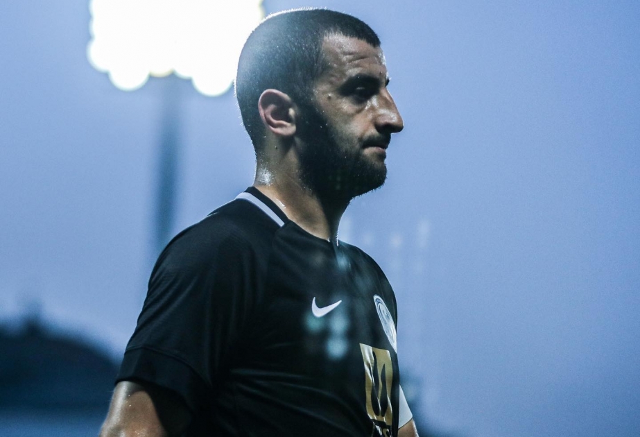 Azərbaycanın sabiq futbolçusu Rahid Əmirquliyev karyerasını bitirmək qərarına gəlib