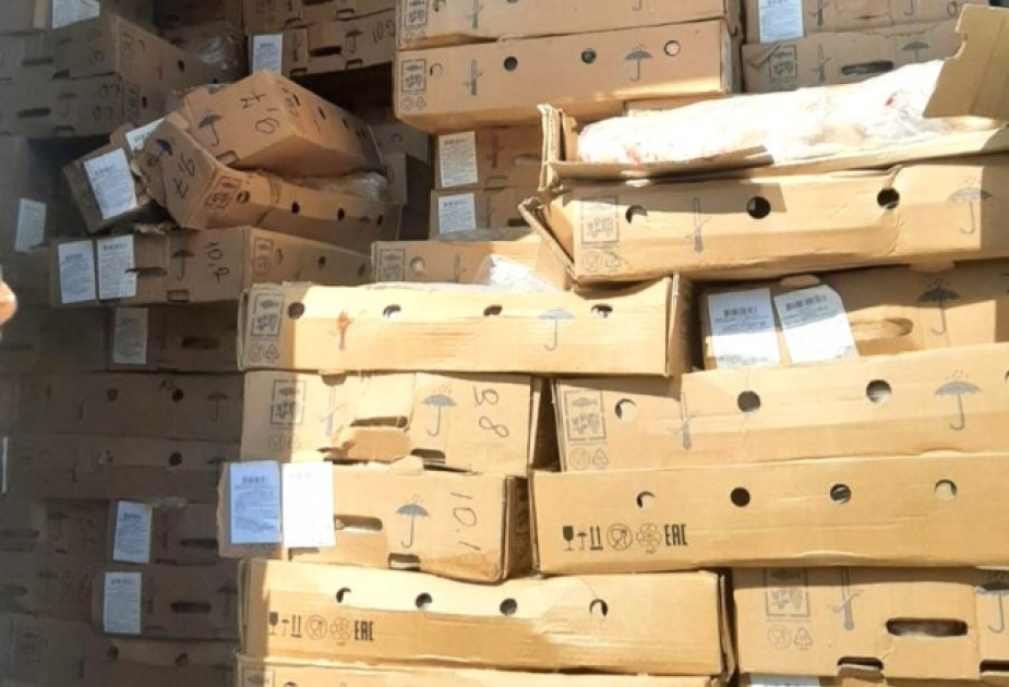 Belarusdan idxal edilən toyuq məhsullarının istehlaka yararsız olduğu aşkarlanıb