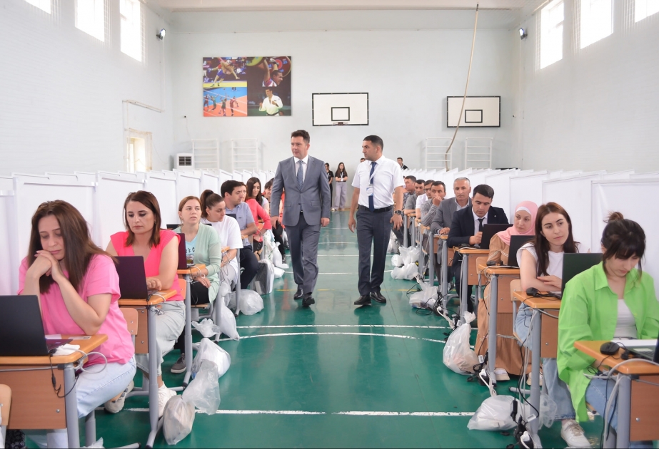 Xaçmazda ibtidai sinif müəllimləri imtahan verib