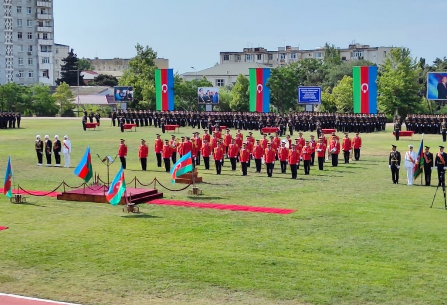 Heydər Əliyev adına Hərbi İnstitutda buraxılış mərasimi olub