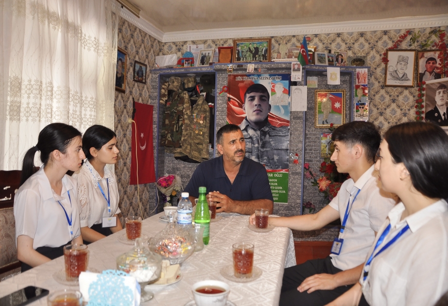 Şəhid ailələri ziyarət olunur