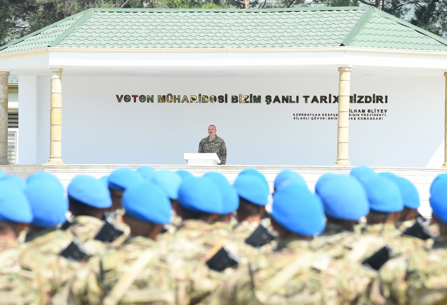 阿塞拜疆总统: 在第二次卡拉巴赫战争后，进一步扩大了军队建设规模