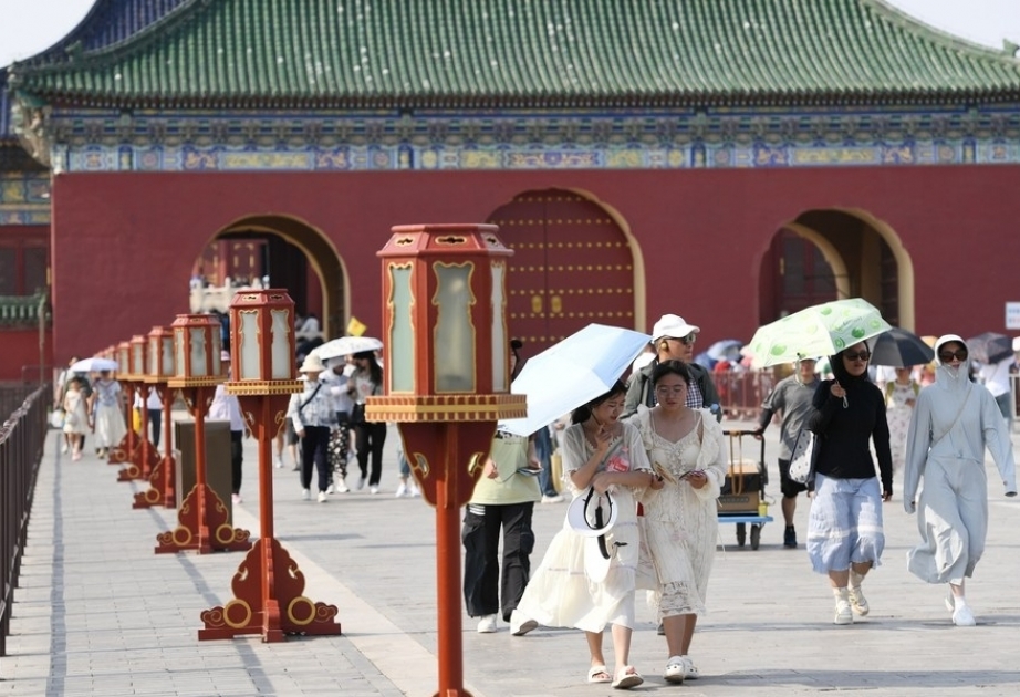 China issues yellow alert for high temperatures