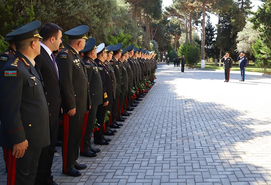Müdafiə Nazirliyinin hərbi qulluqçularına ali hərbi rütbələr təqdim edilib