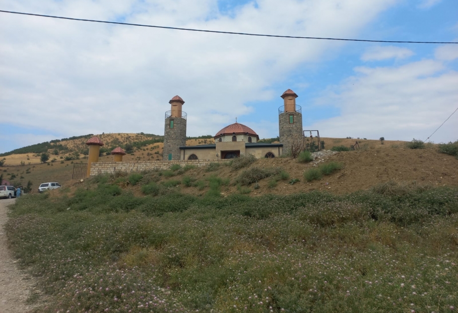 Siyəzəndə şəhidin adını daşıyan məscidin açılışı olub