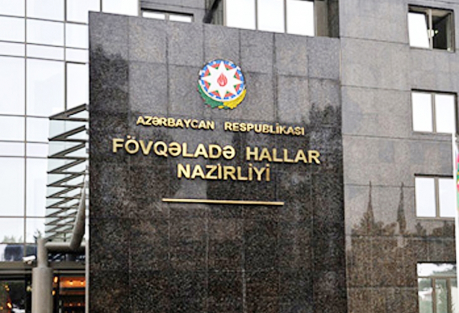 Qaxda qayalıq ərazidən dərəyə yıxılaraq köməksiz vəziyyətdə qalan şəxs xilas edilib