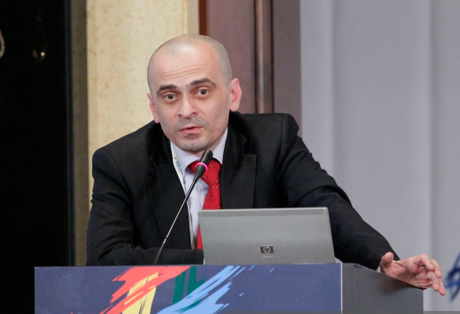 Fransa erməni lobbisini hərəkətə gətirməklə sülh danışıqlarına mənfi təsir göstərməyə çalışır –  gürcü jurnalist