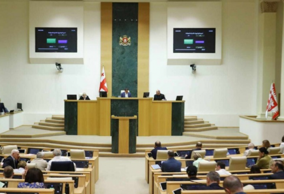 Gürcüstan parlamenti Prezidentin qanun layihəsinə qoyduğu vetonu ləğv edib