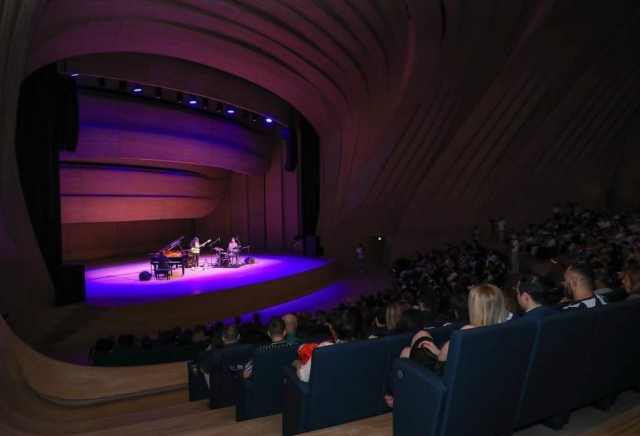 Heydər Əliyev Mərkəzində kubalı cazmenin konserti olub