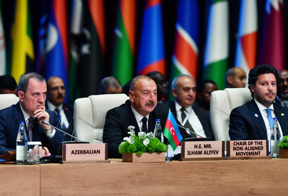 Ilham Aliyev: "Uno de los países que todavía persigue el neocolonialismo es Francia"
