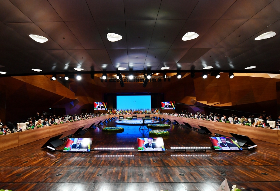 Presidente Ilham Aliyev: "Francia apoya el separatismo armenio en la región azerbaiyana de Karabaj"