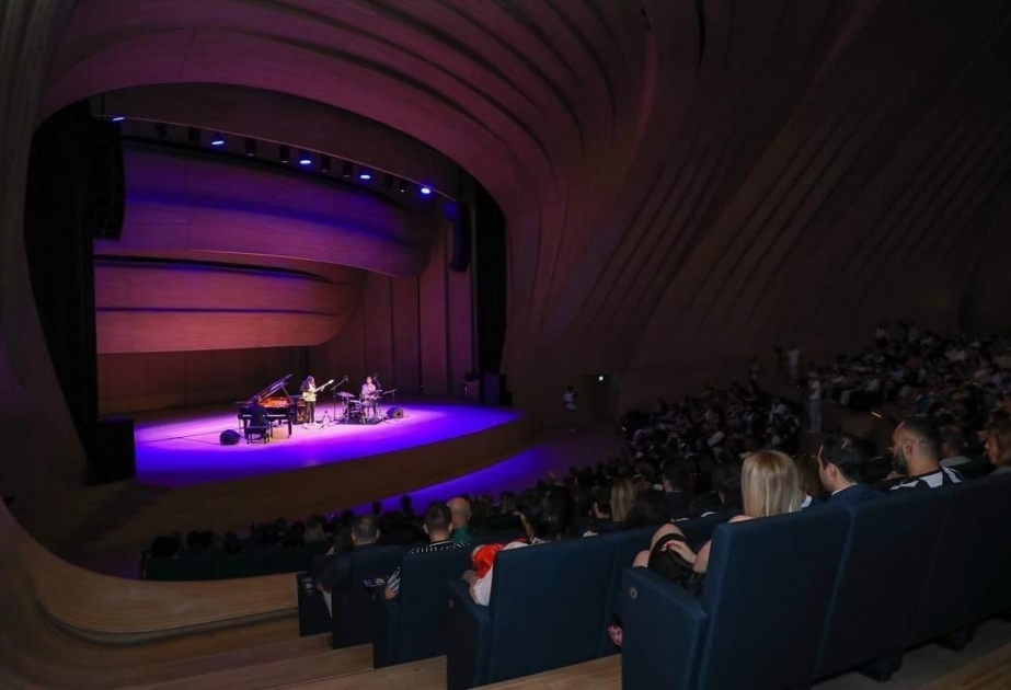El jazzista cubano brilla en los Días de Jazz de Verano de Bakú