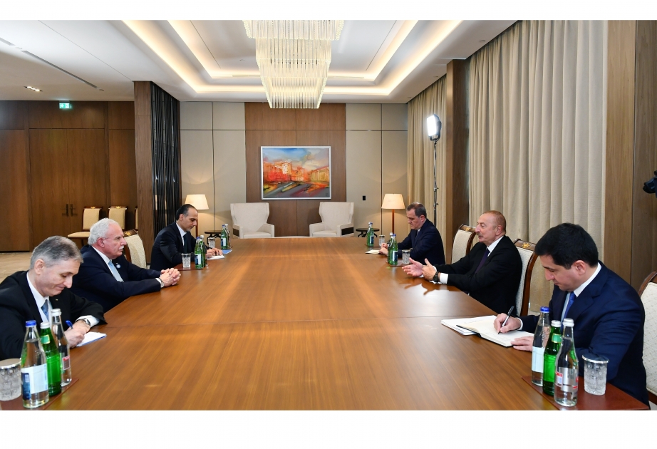 Präsident Ilham Aliyev empfängt Außenminister von Palästina  AKTUALISIERT VIDEO