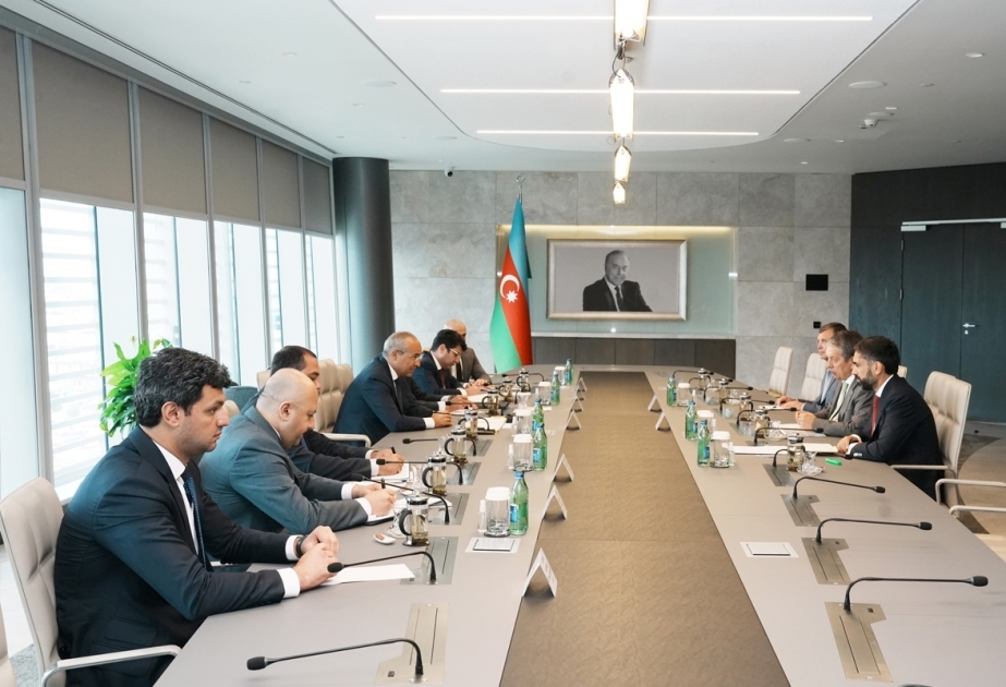 Se discuten las perspectivas de cooperación entre SOCAR y Tatneft