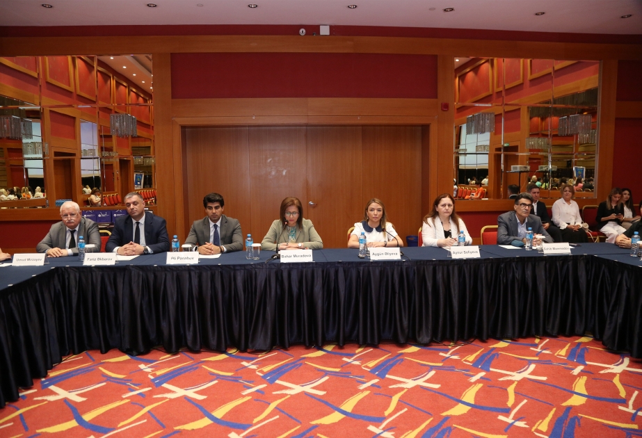 Bakıda “İctimai iştirakçılıq: Təşəbbüslər və yeni çağırışlar” mövzusunda konfrans baş tutub