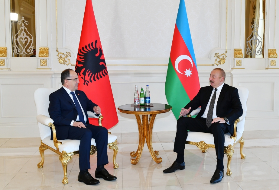 Comienza la reunión a solas entre los jefes de Estado de Azerbaiyán y Albania
