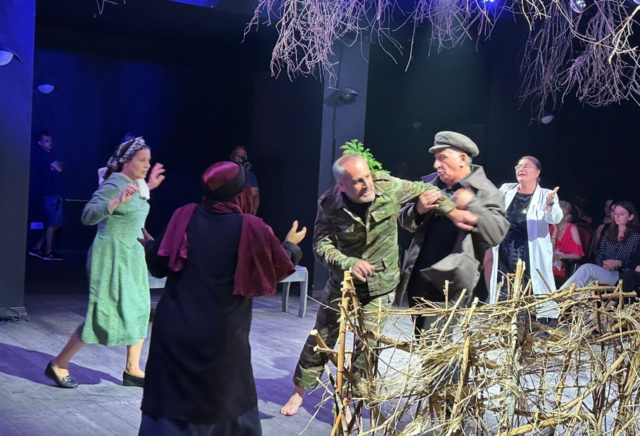 Akademik Milli Dram Teatrın tamaşası beynəlxalq festivalda böyük maraqla qarşılanıb