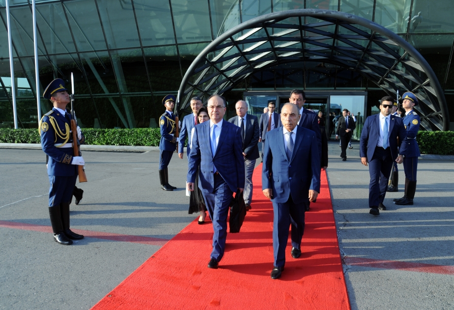 Albaniens Präsident Bajram Begaj beendet seinen Staatsbesuch in Aserbaidschan