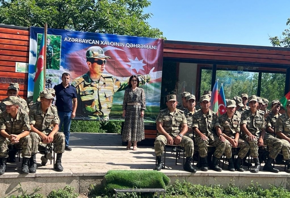Перед крепостью Шахбулаг почтена память шехида полковника-лейтенанта