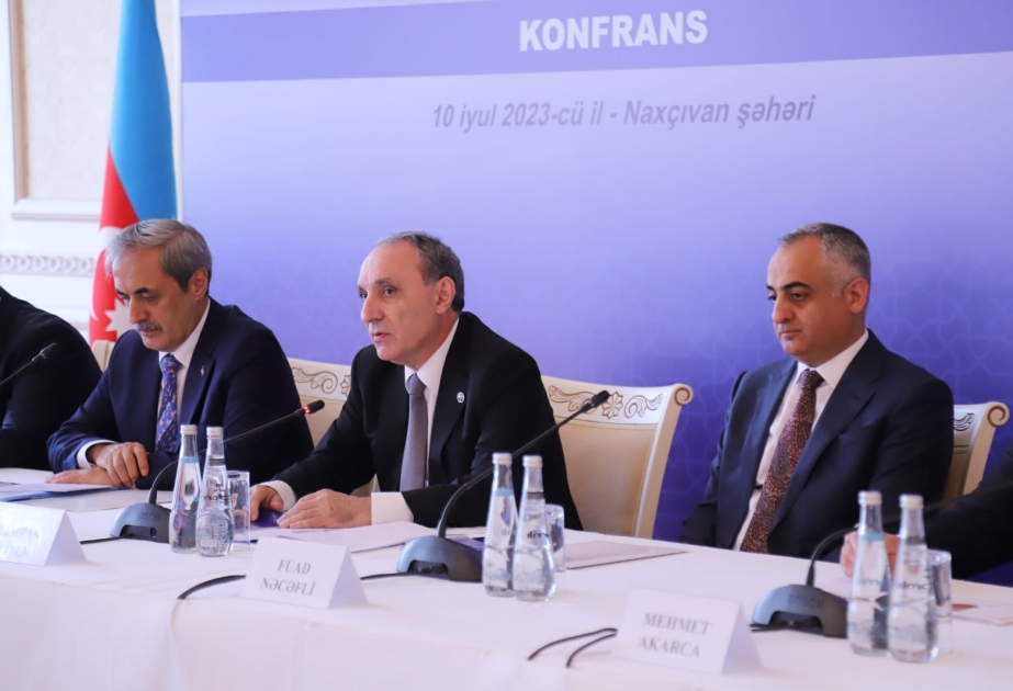 Kamran Əliyev: Ermənistanın Arazdəyəndə metallurgiya zavodu inşa etməsi fauna və floraya da ciddi təsir göstərəcək
