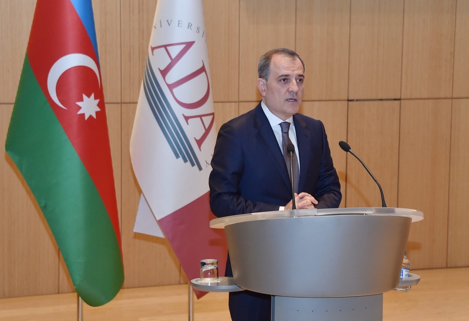 Ministro de Exteriores: "La orientación de la política exterior de Azerbaiyán está vinculada al nombre del Gran Líder"