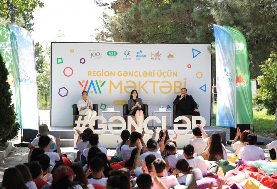 “Region Gəncləri üçün Yay Məktəbi” yekunlaşıb