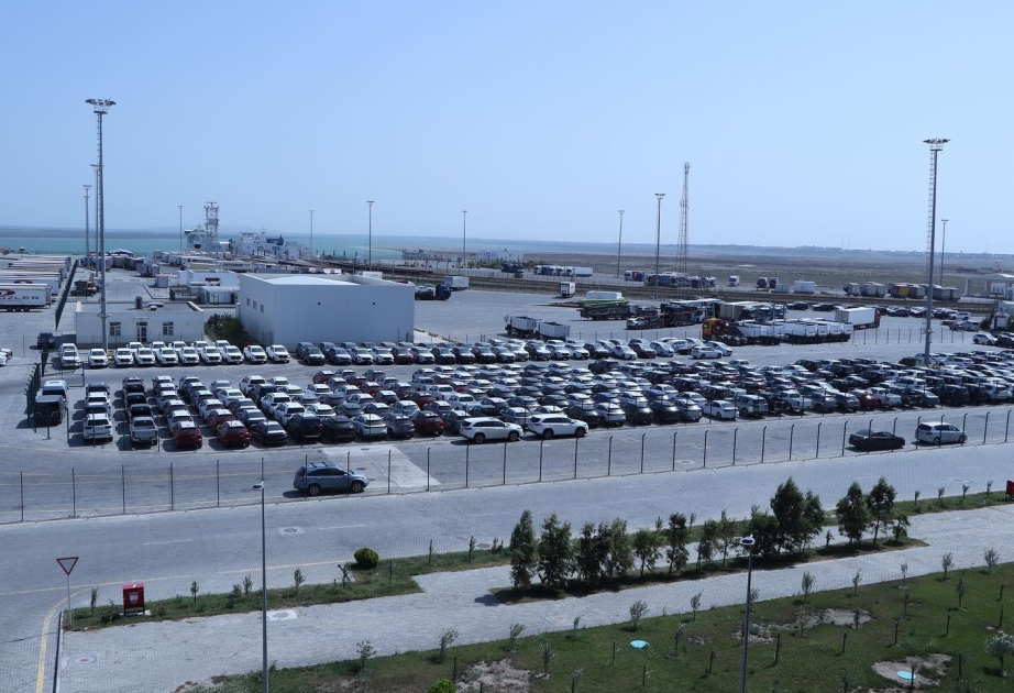 Bakı Limanı ilə daşınan minik avtomobillərinin sayı 3 dəfəyə yaxın artıb