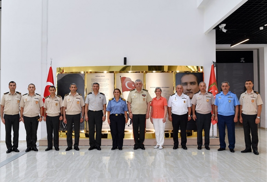 Milli Müdafiə Universitetinin rəhbər heyəti Türkiyədə səfərdədir