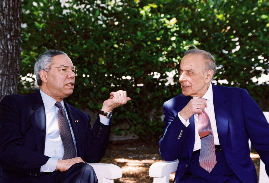 Xalqa bağışlanmış ömürdən anlar: 2001-ci ilin yanvarı