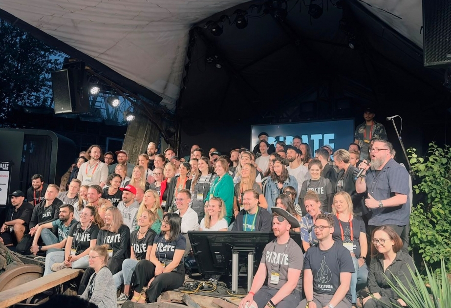 İRİA “Pirate Summit”də ölkəmizi təmsil edib