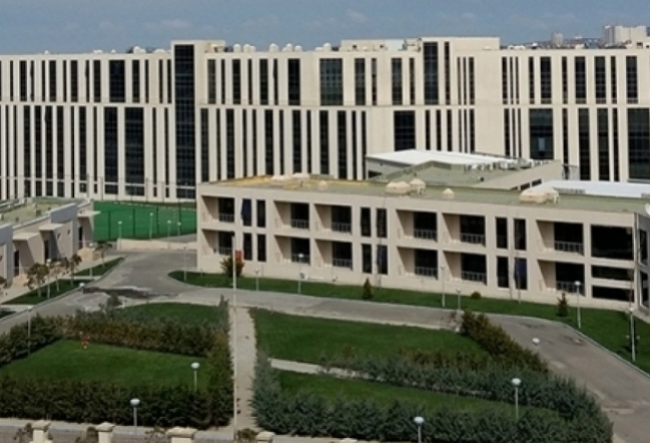 Moskva Dövlət Universitetinin Bakı filialı kadrlar üzrə mütəxəssis vəzifəsinə işə qəbul elan edir