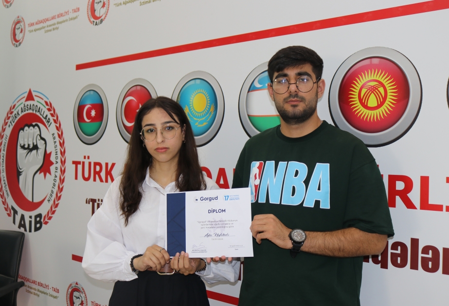 Gənclər üçün “Vikipediya” təlimləri yekunlaşıb